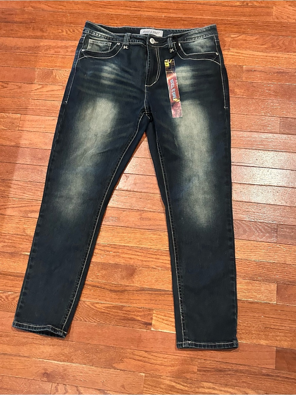 RUST & RIVET MENS DISTRESSED JEANS